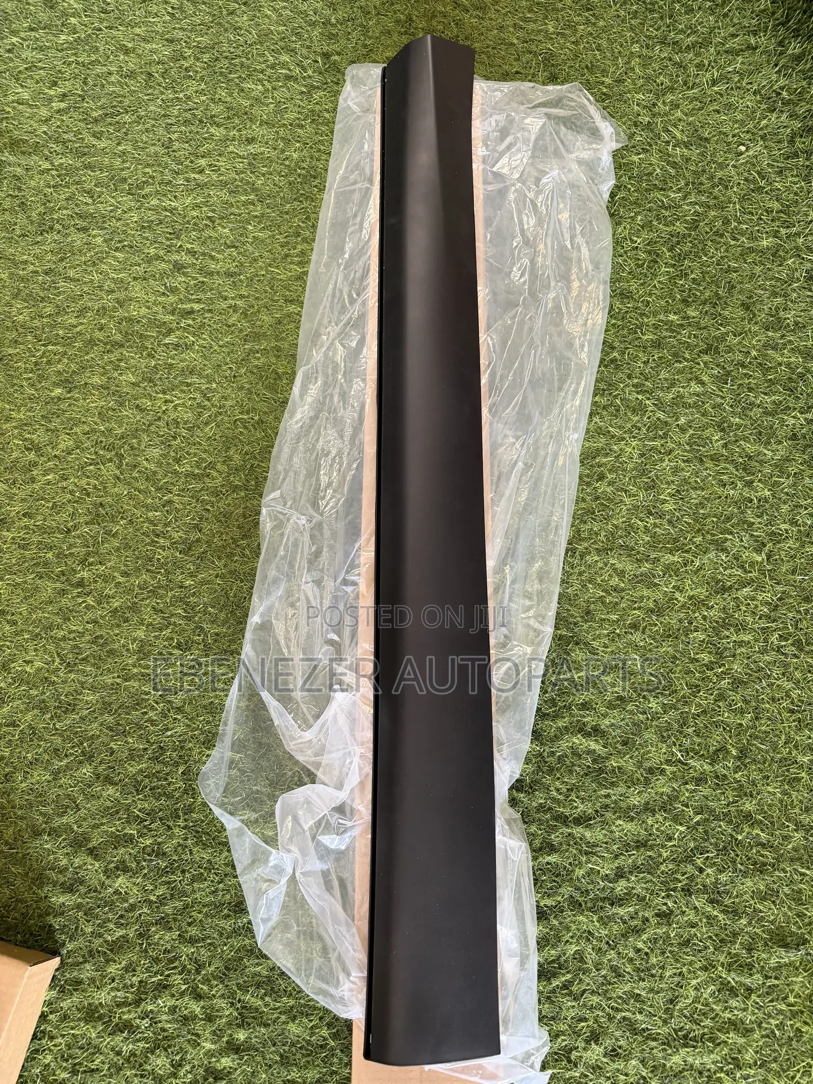 Mitsubishi Outlander Front Door Moulding 2022 2023 2024 2025 2026