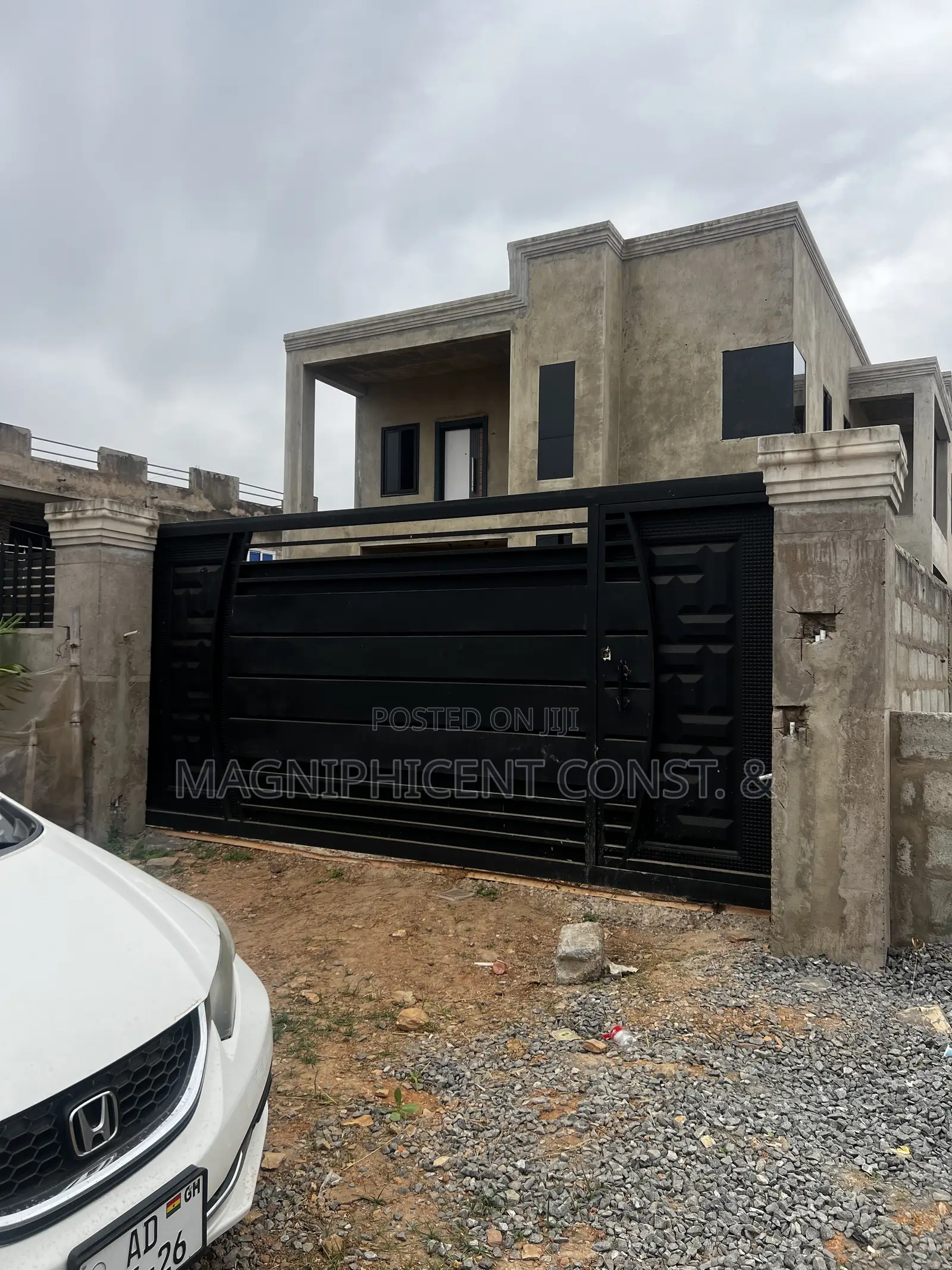 Duplex Uncompleted 4 Bedroom for Sale at Lakeside Estate