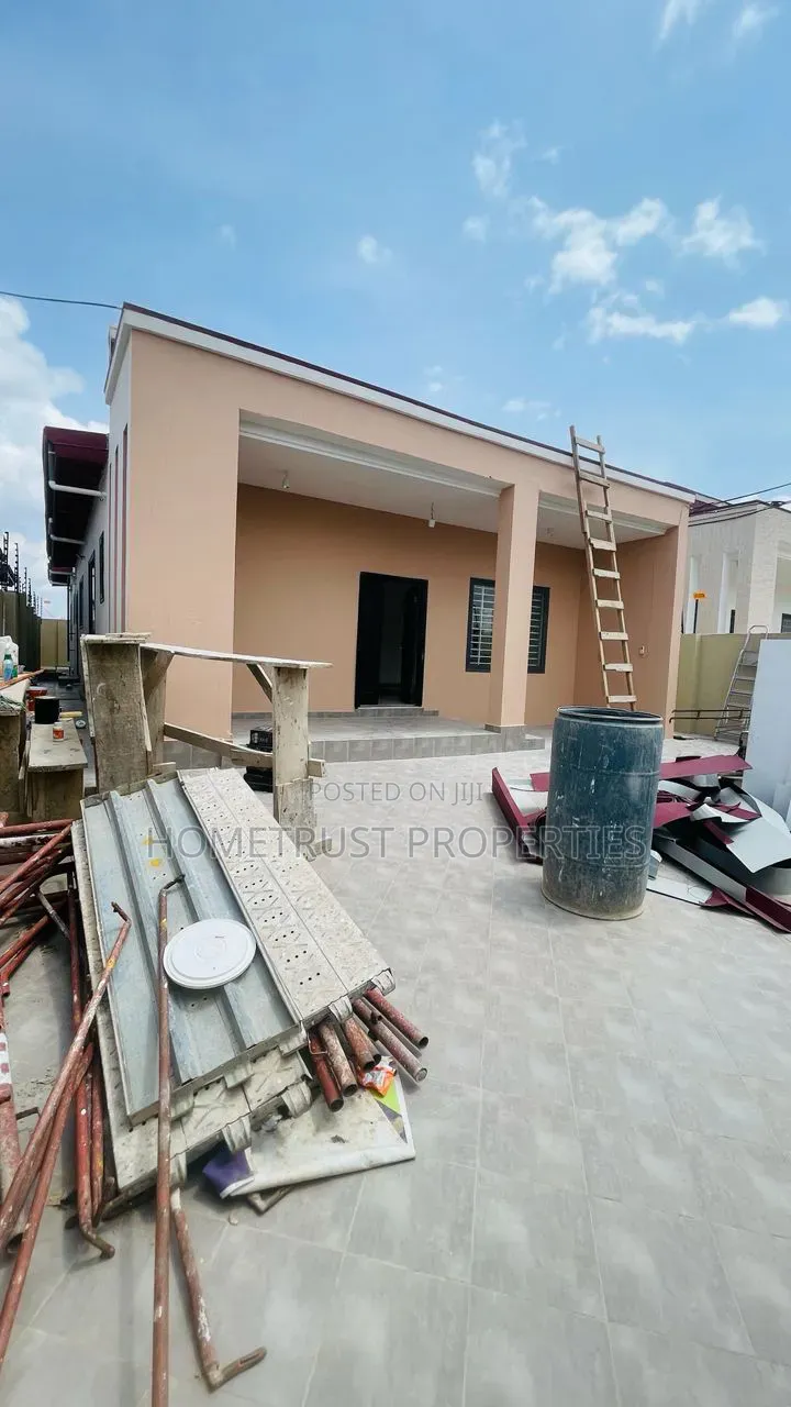 3bdrm House in Ablekuma Ga Odumase, Pentecost for sale