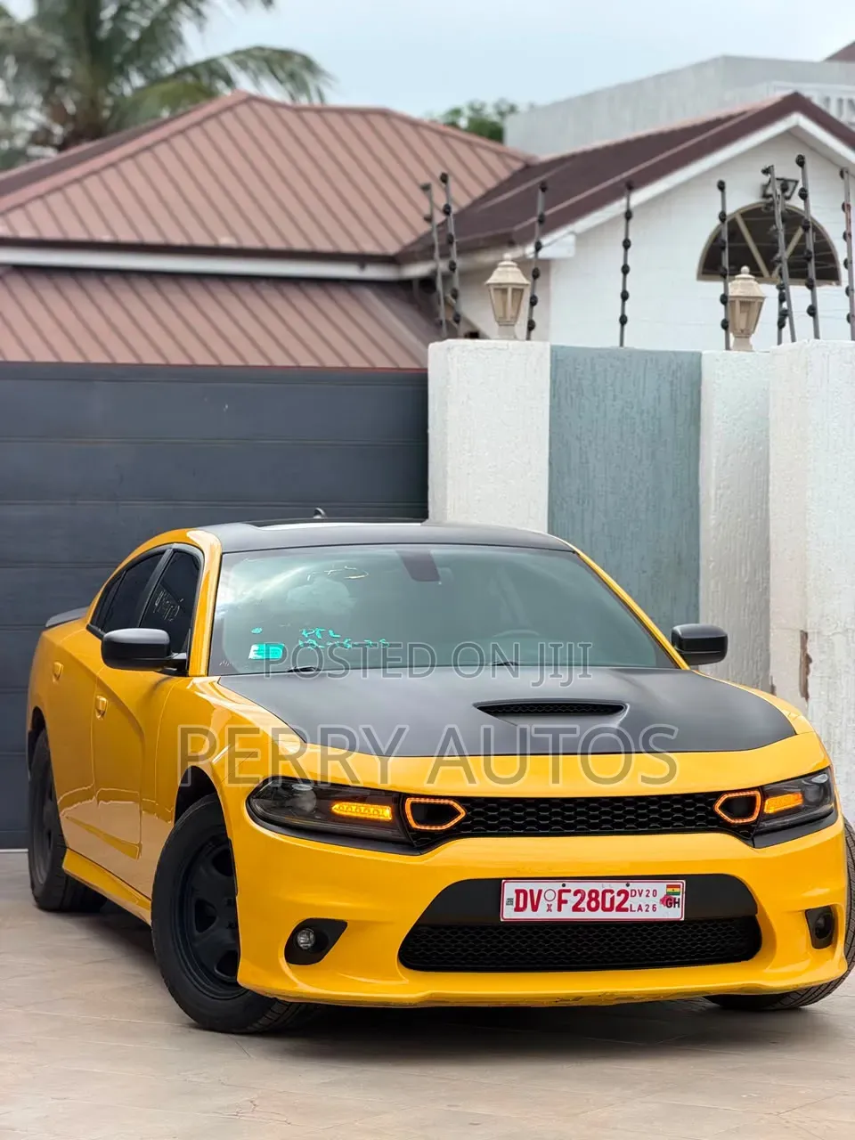Dodge Charger 2018 Yellow