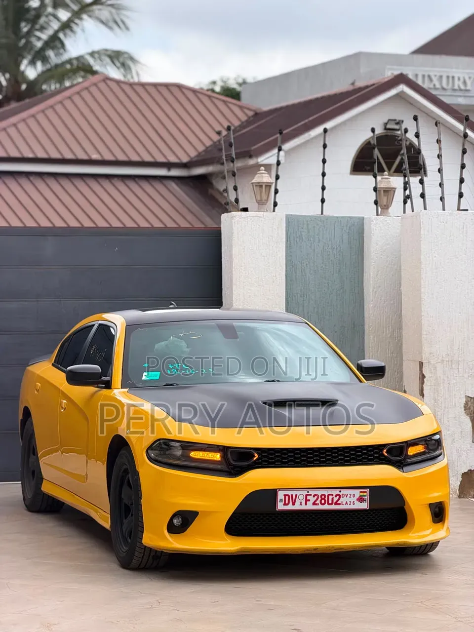Dodge Charger 2018 Yellow