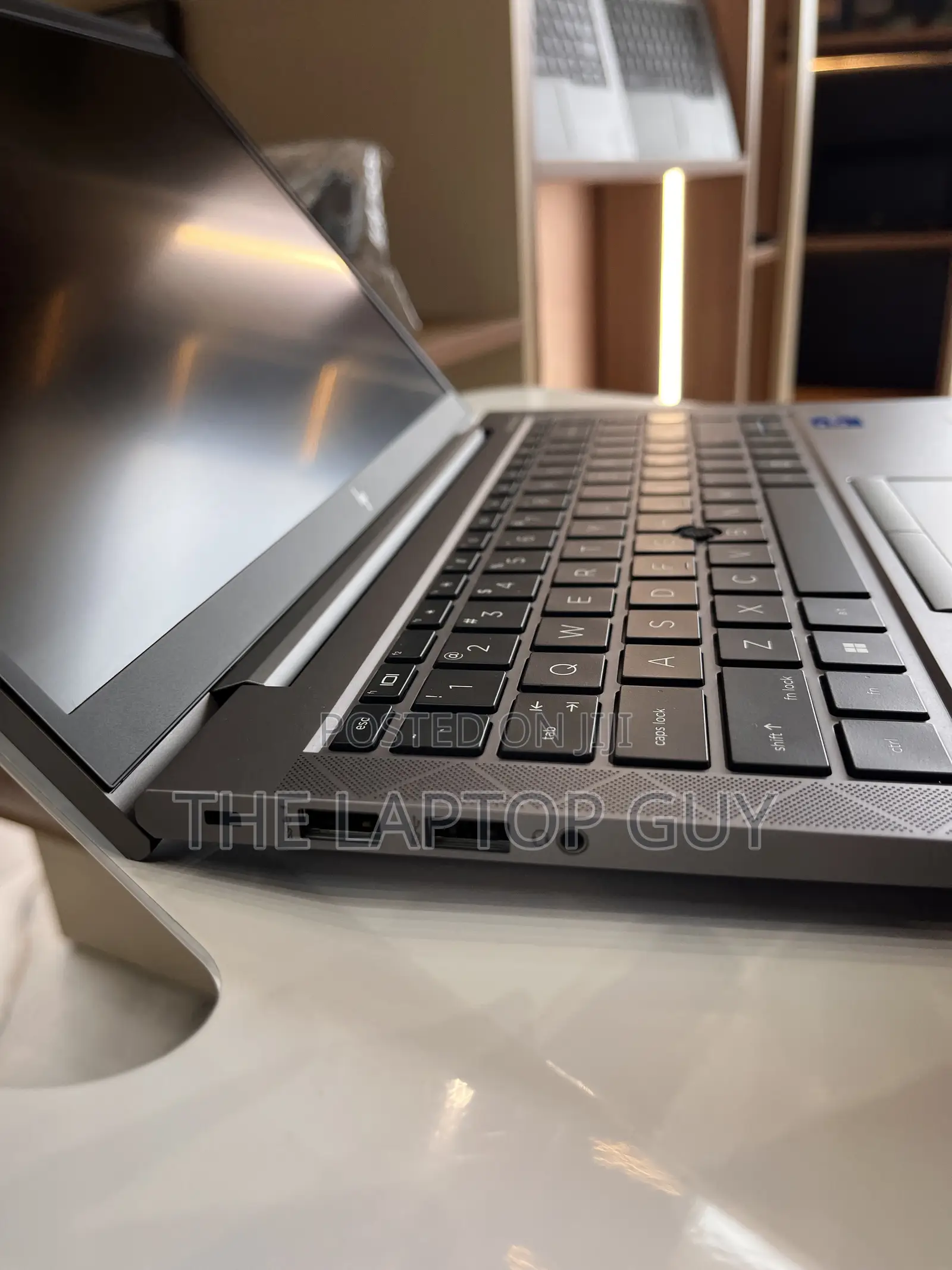Laptop HP ZBook Firefly G8 16GB Intel Core i5 SSD 256GB