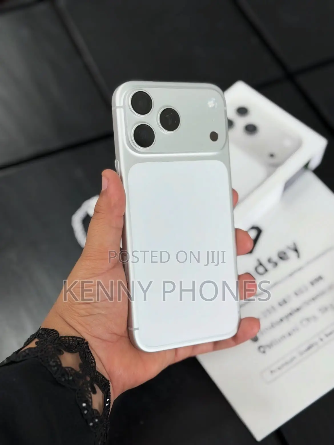 New Apple iPhone 17 Pro Max 512 GB Silver