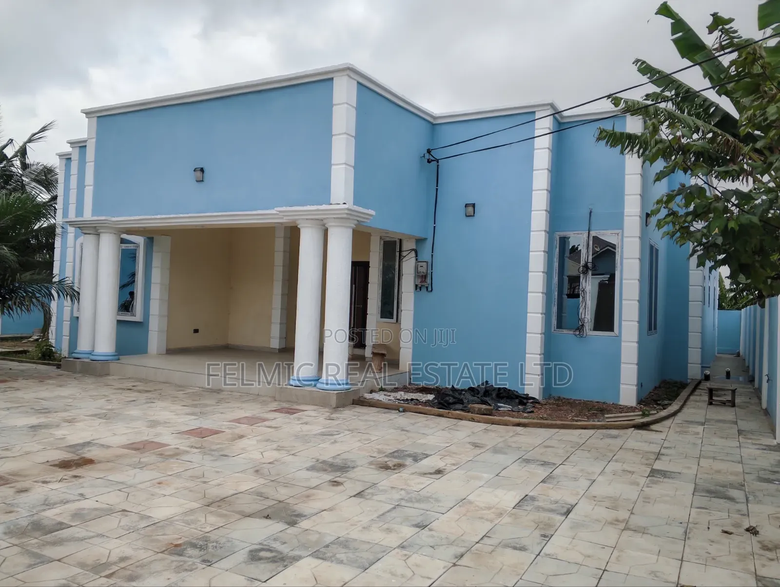 4bdrm House in Abokobi, Boi for sale