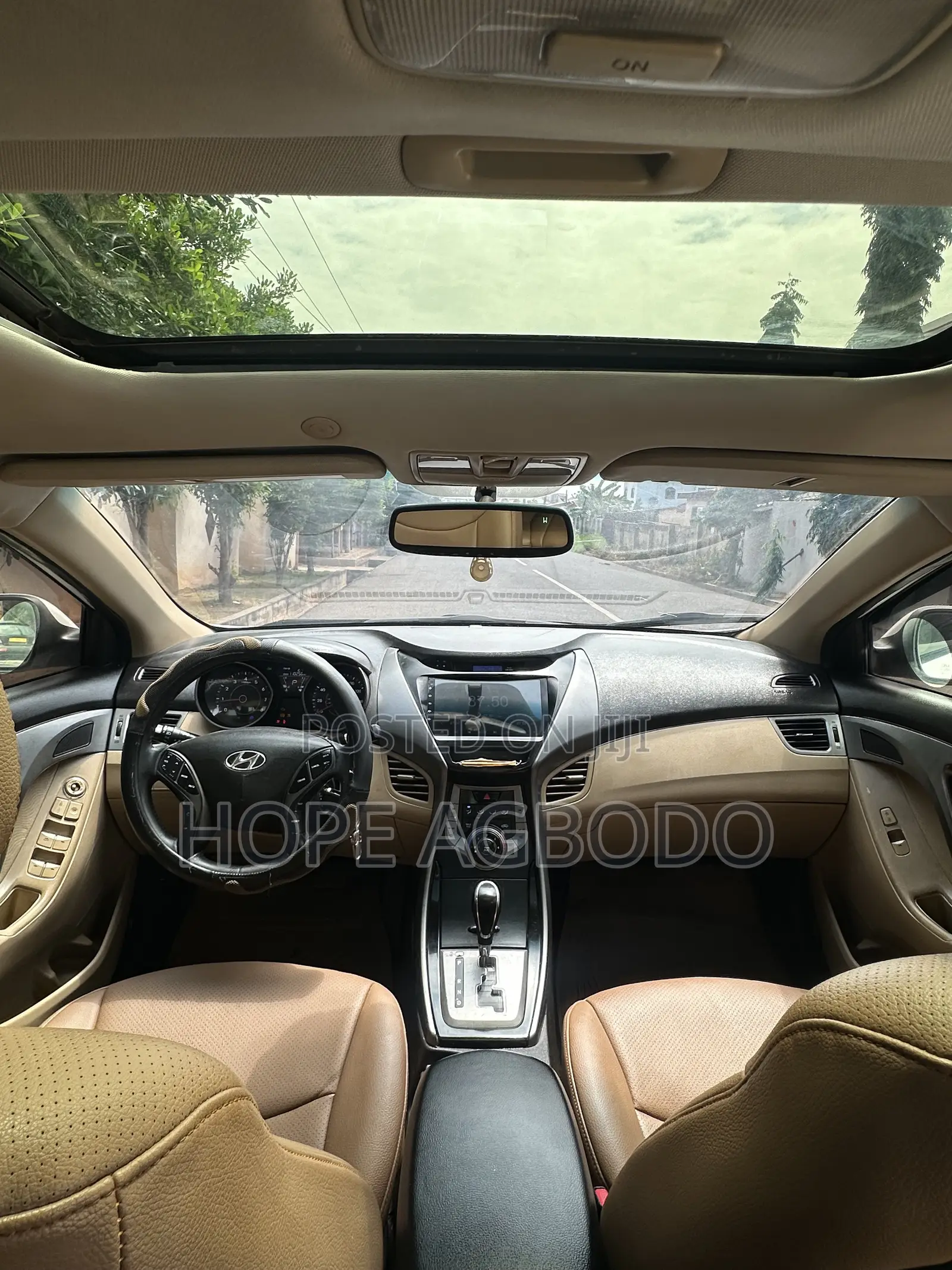 Hyundai Elantra Limited Sedan FWD (1.8L 4cyl 6A) 2013 White