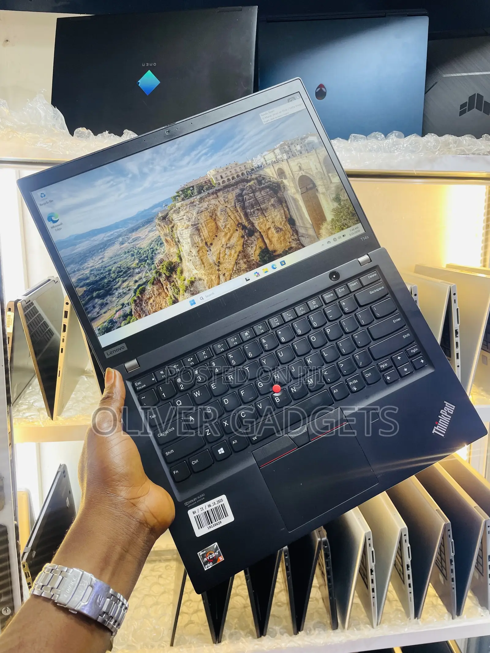Laptop Lenovo ThinkPad T14s Gen 1 8GB AMD Ryzen 5 SSD 256GB