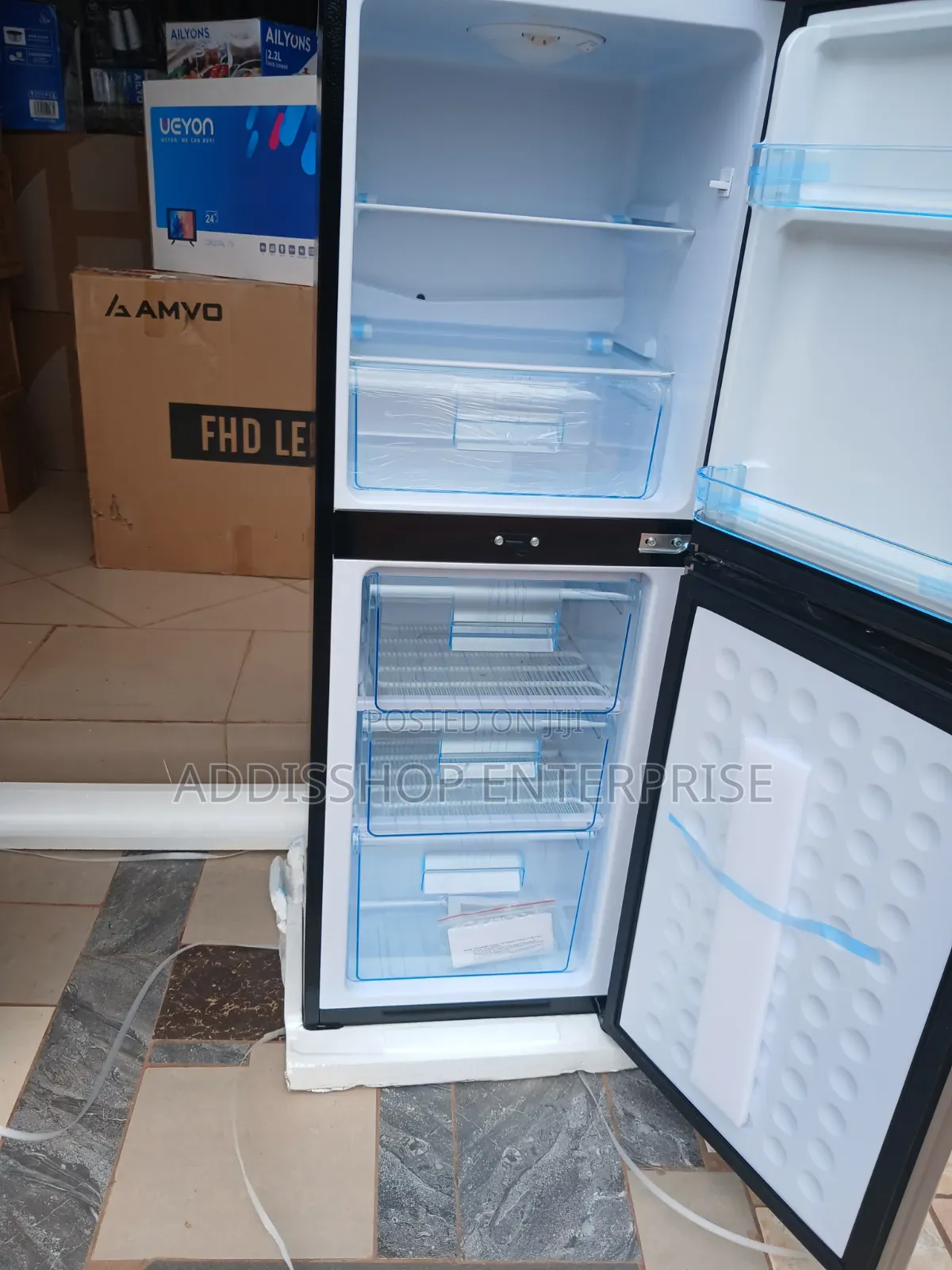 Nasco 136 Liters Bottom Freezer