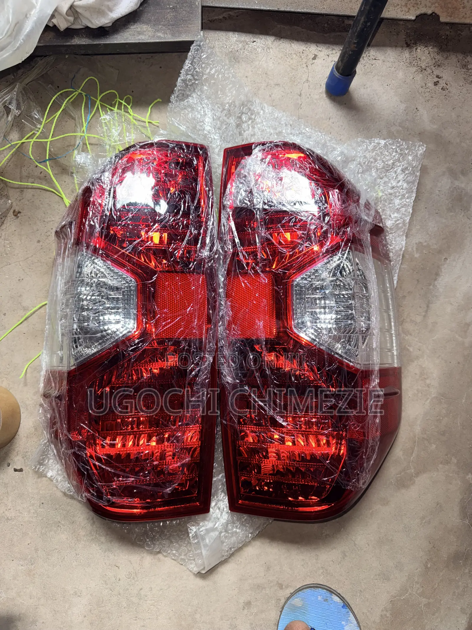 Toyota Tundra 2014/2015/2016/2017/2018/2019/2020/2021 TAIL LIGHT
