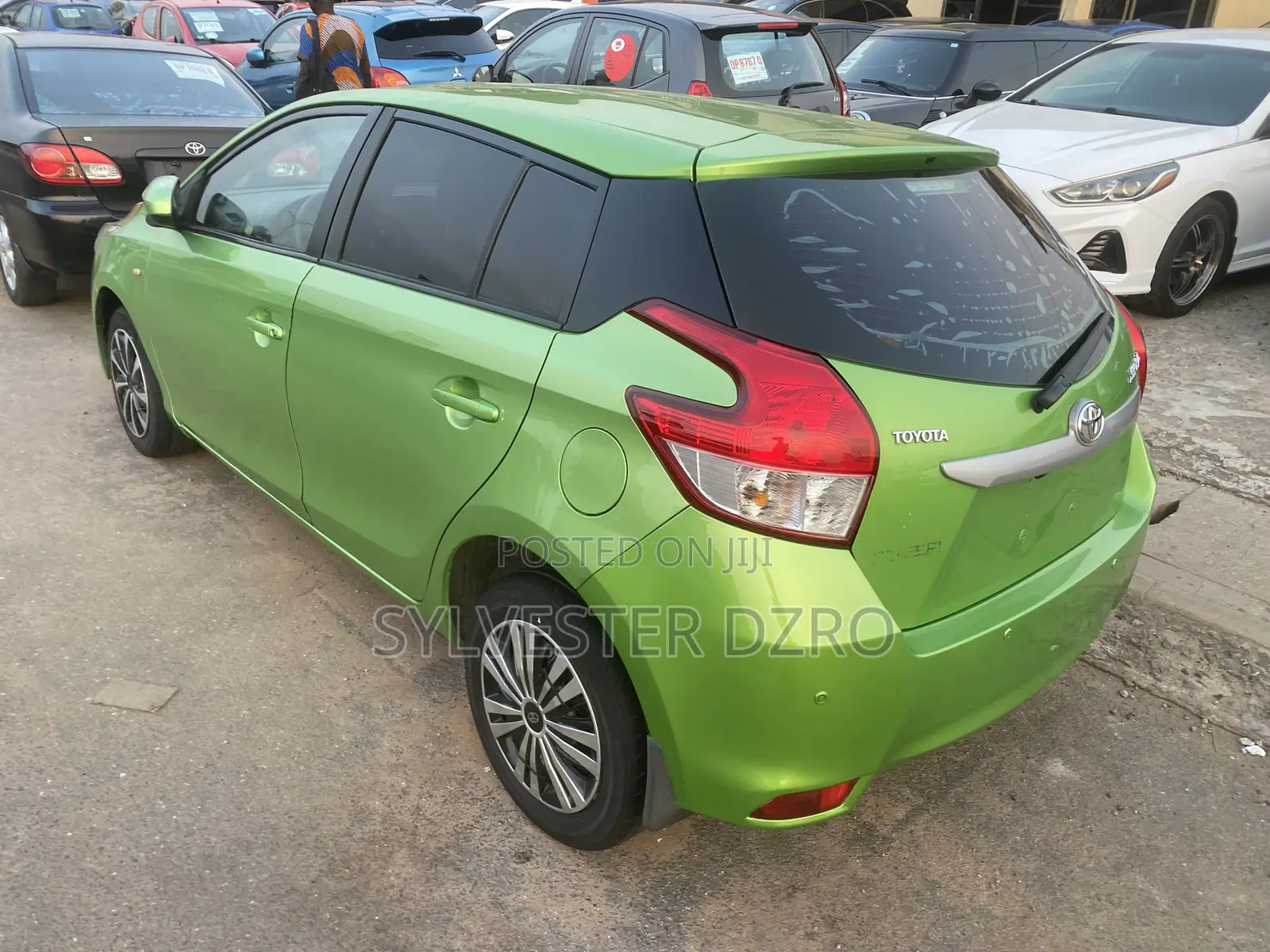 Toyota Yaris 2015 Green