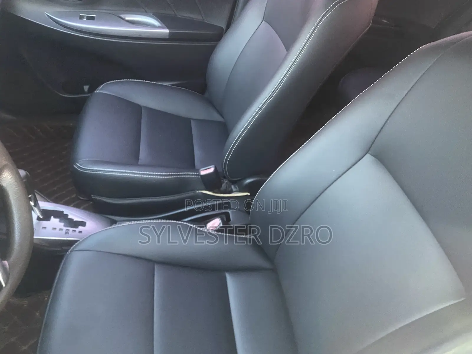 Toyota Yaris 2015 Green