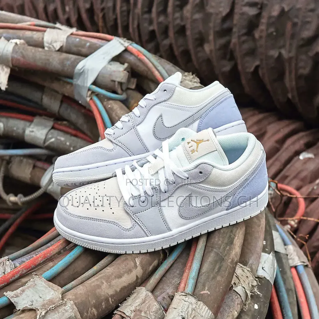 Air Jordan Low Paris