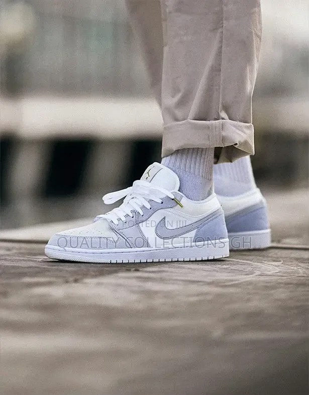 Air Jordan Low Paris