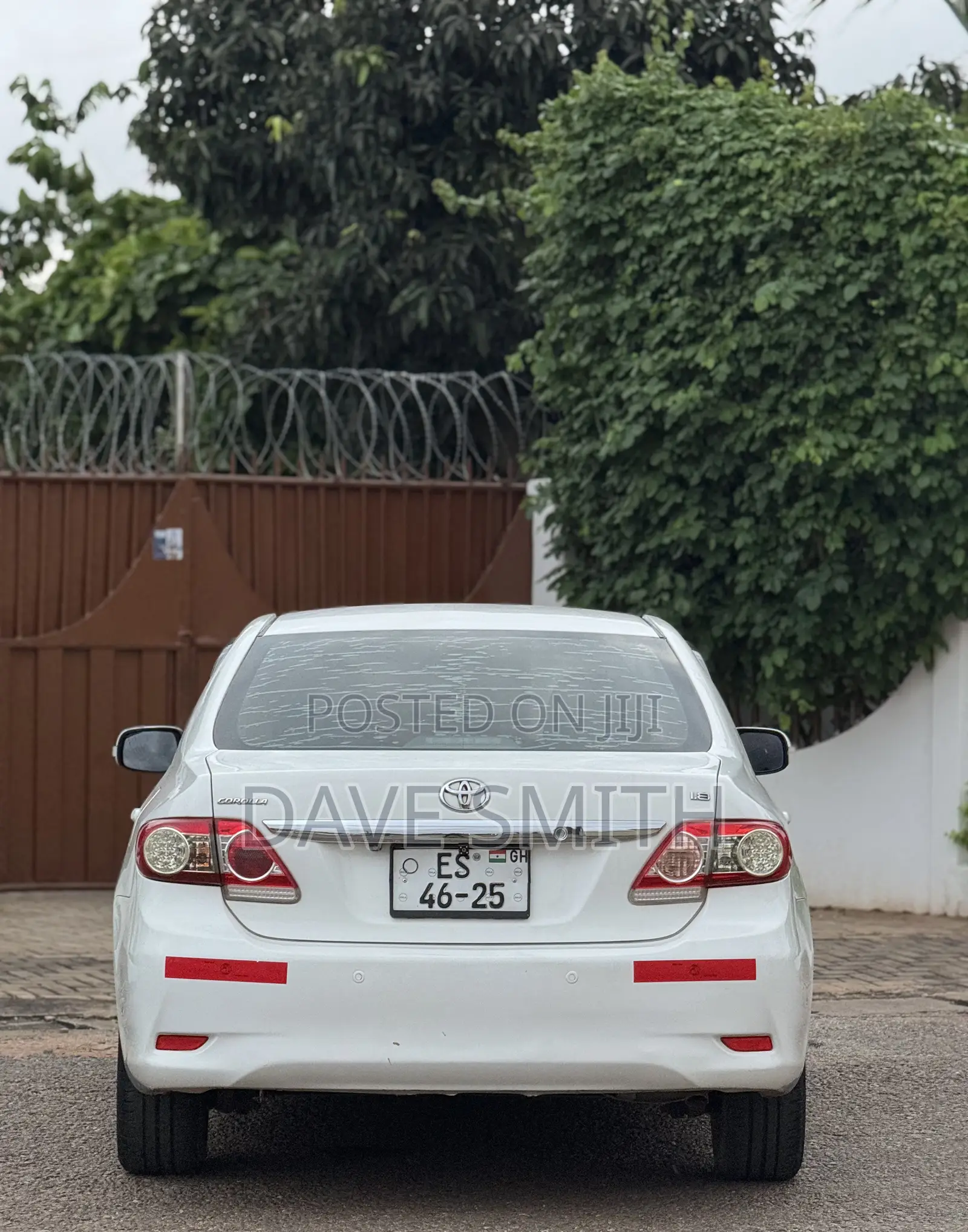 Toyota Corolla Altis 2012 White
