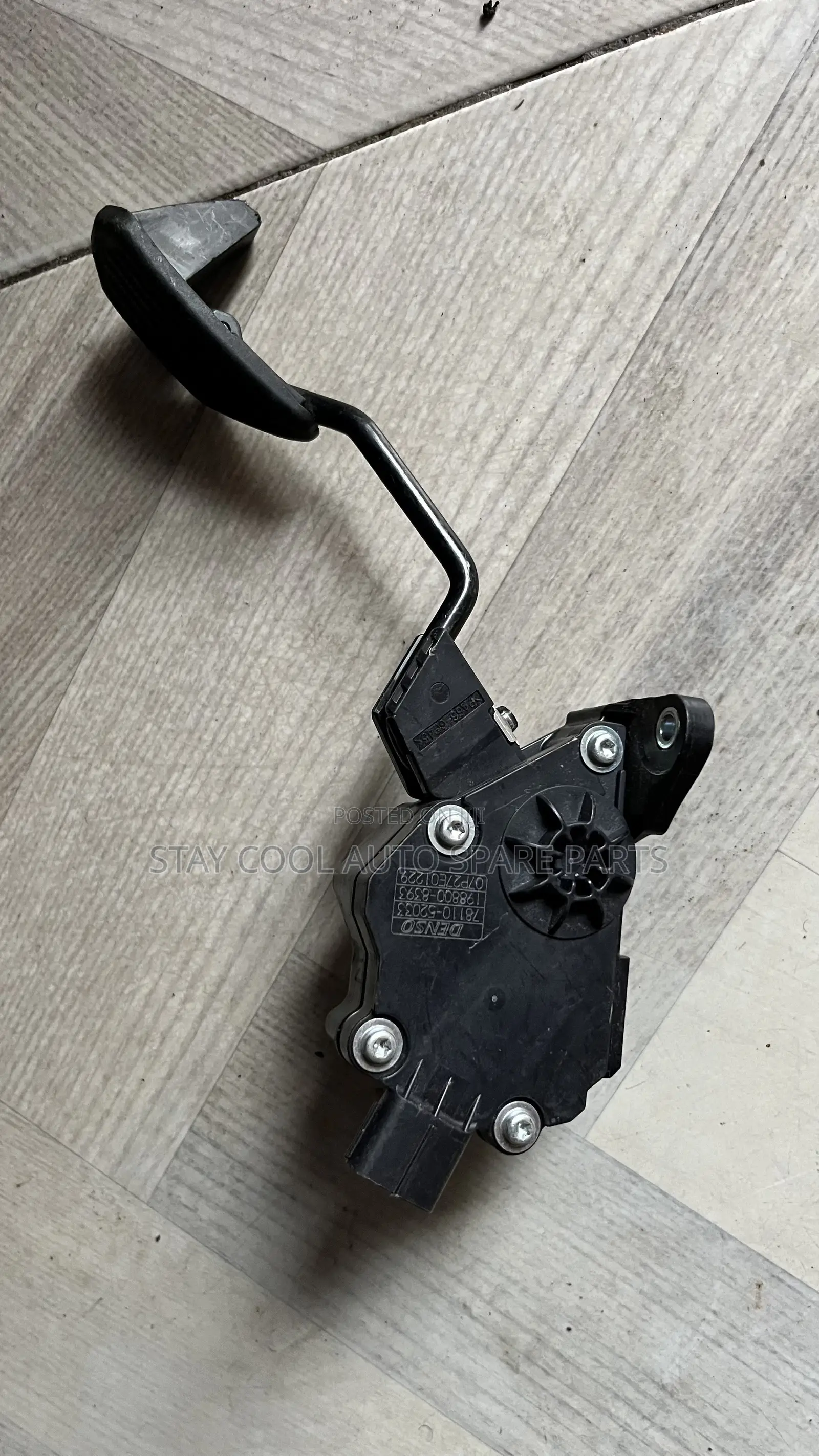Vitz Automatic Pedal