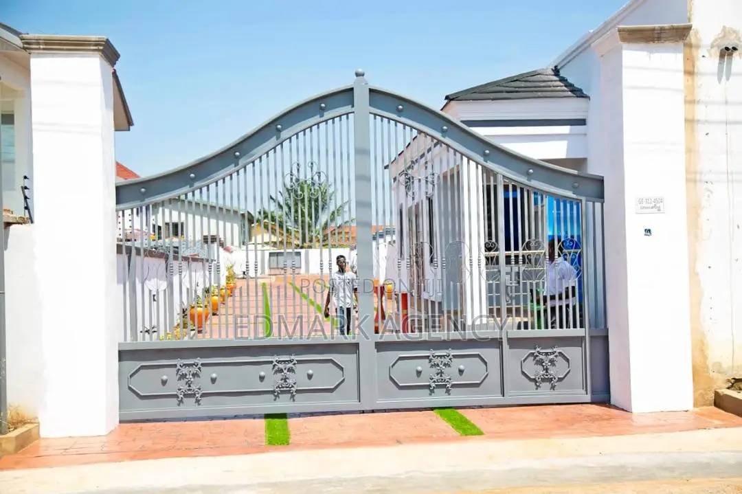 Furnished 4bdrm House in Westlands, Accra Metropolitan for sale