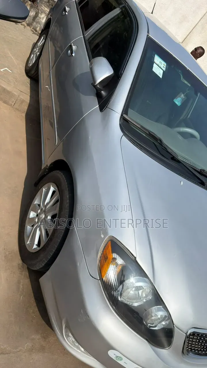 Toyota Corolla 2007 Silver