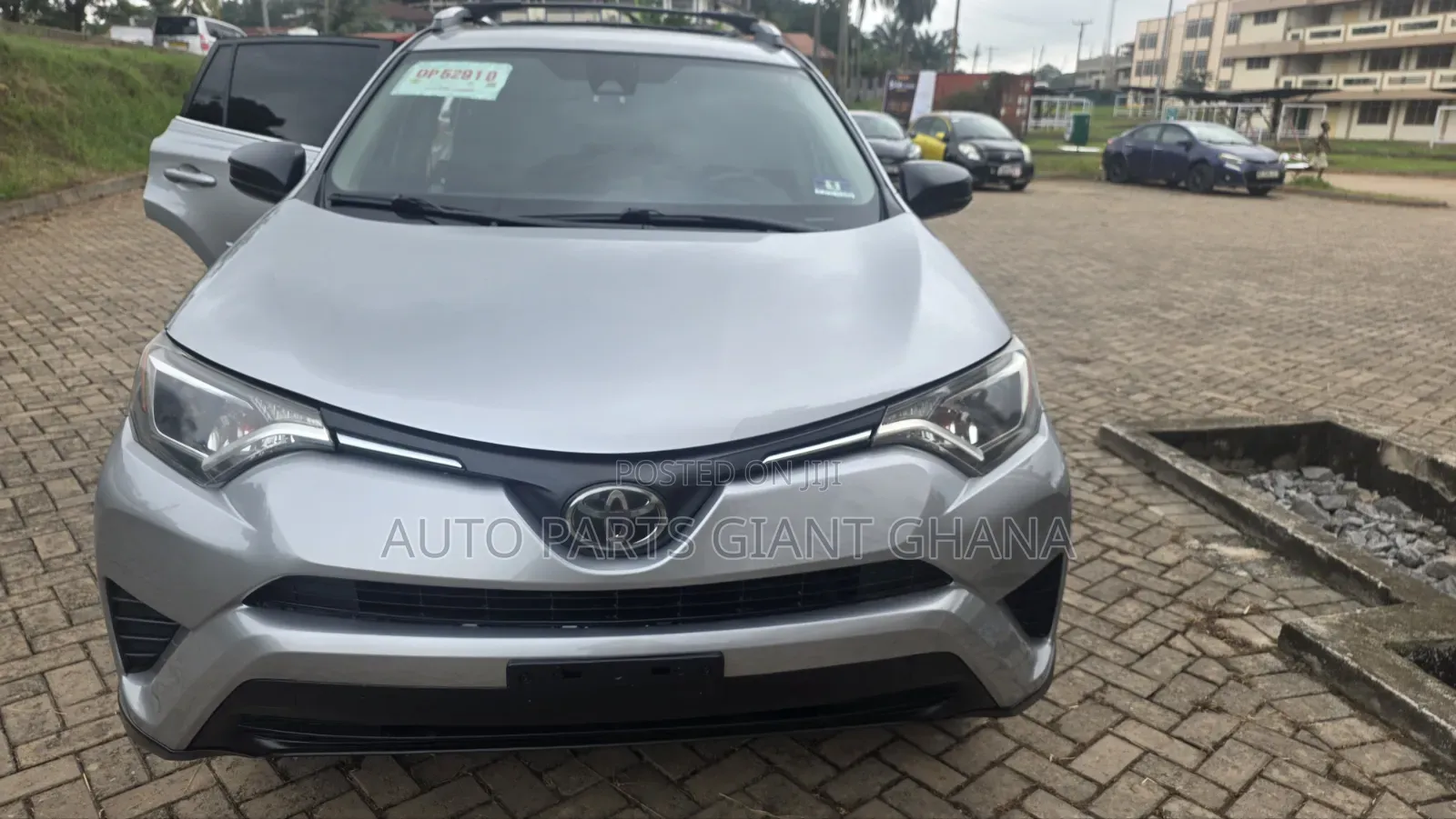 Toyota RAV4 2017 Silver