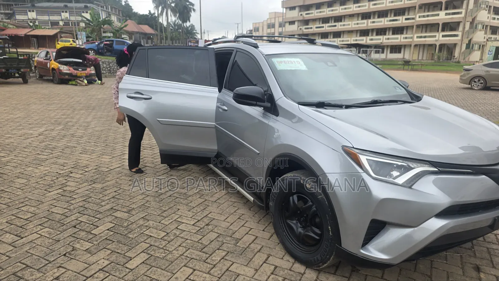 Toyota RAV4 2017 Silver