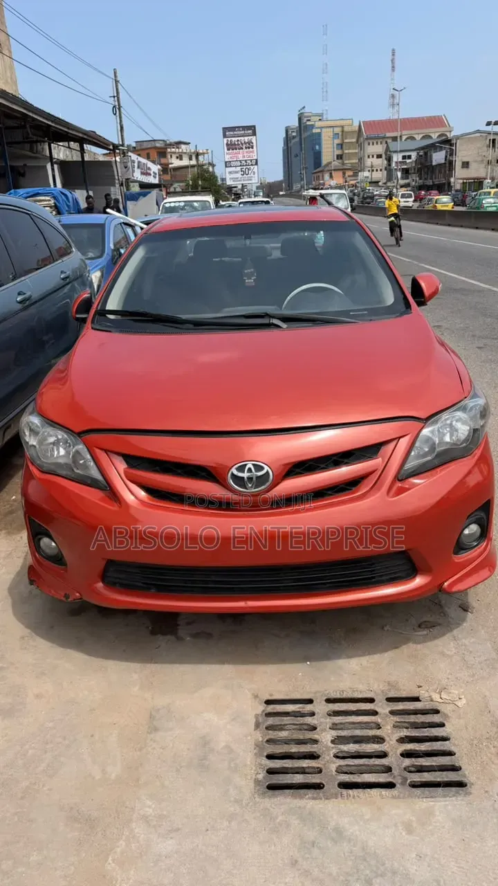 Toyota Corolla 2013