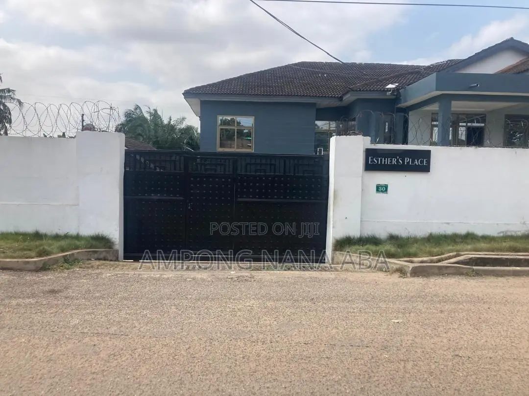 Furnished 10bdrm Shared Apartment in Esther’S Place, Dworwulu for rent