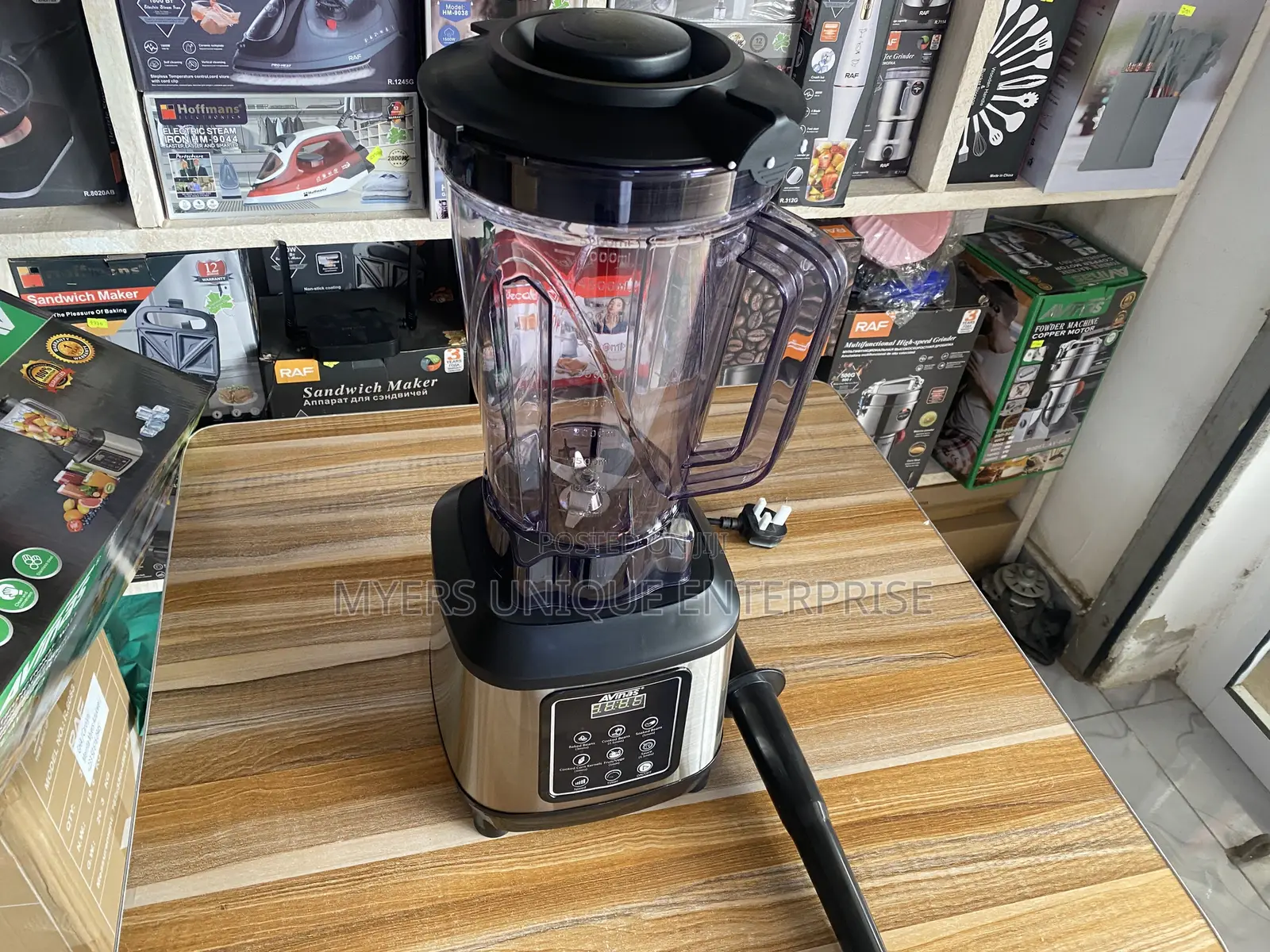 AVINAS Heavy Duty Blender With Digital Control