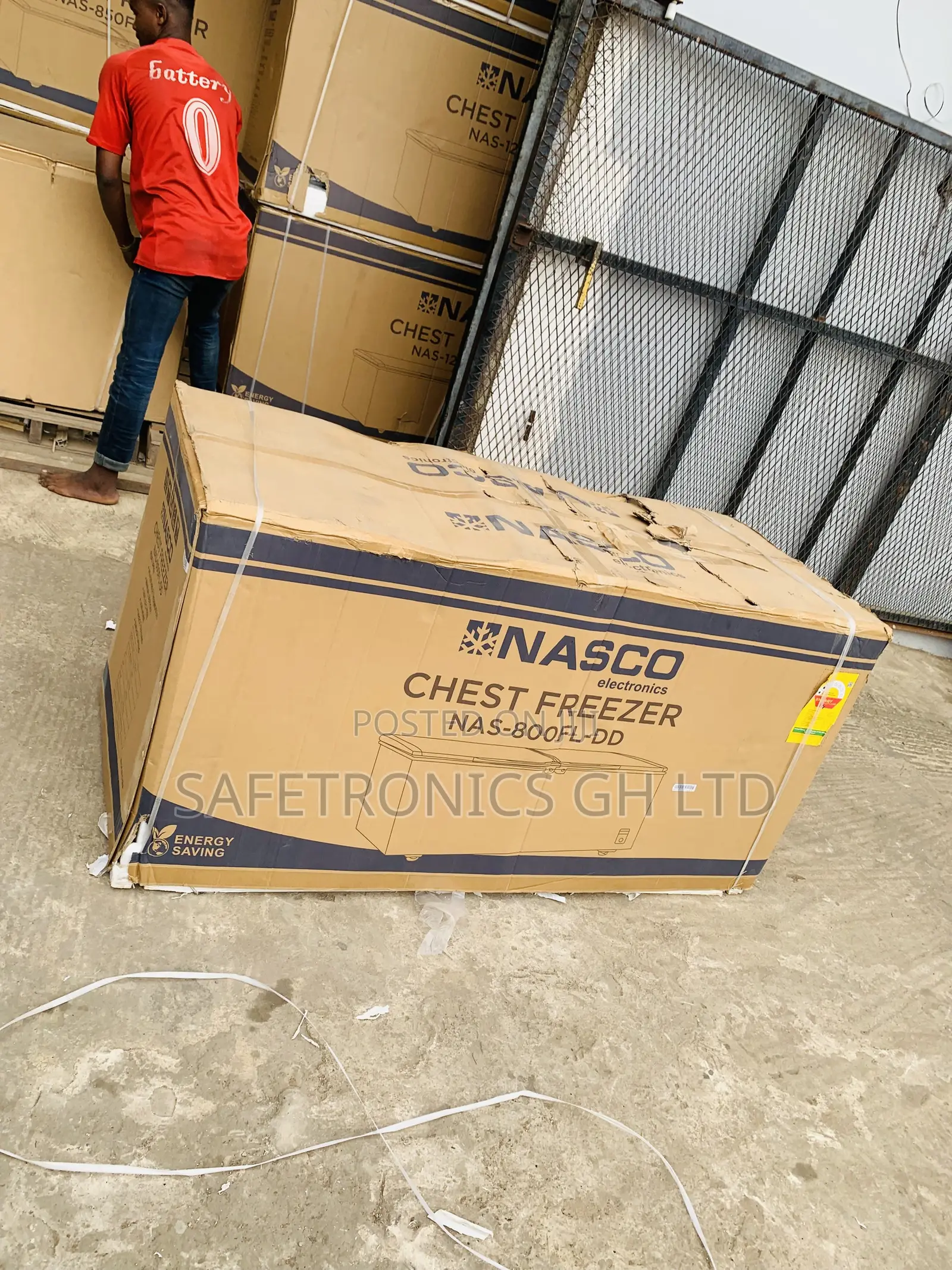 Zealous Nasco 545 LTRS Double Door Chest Freezer – Gold (NAS-800FL-DD)