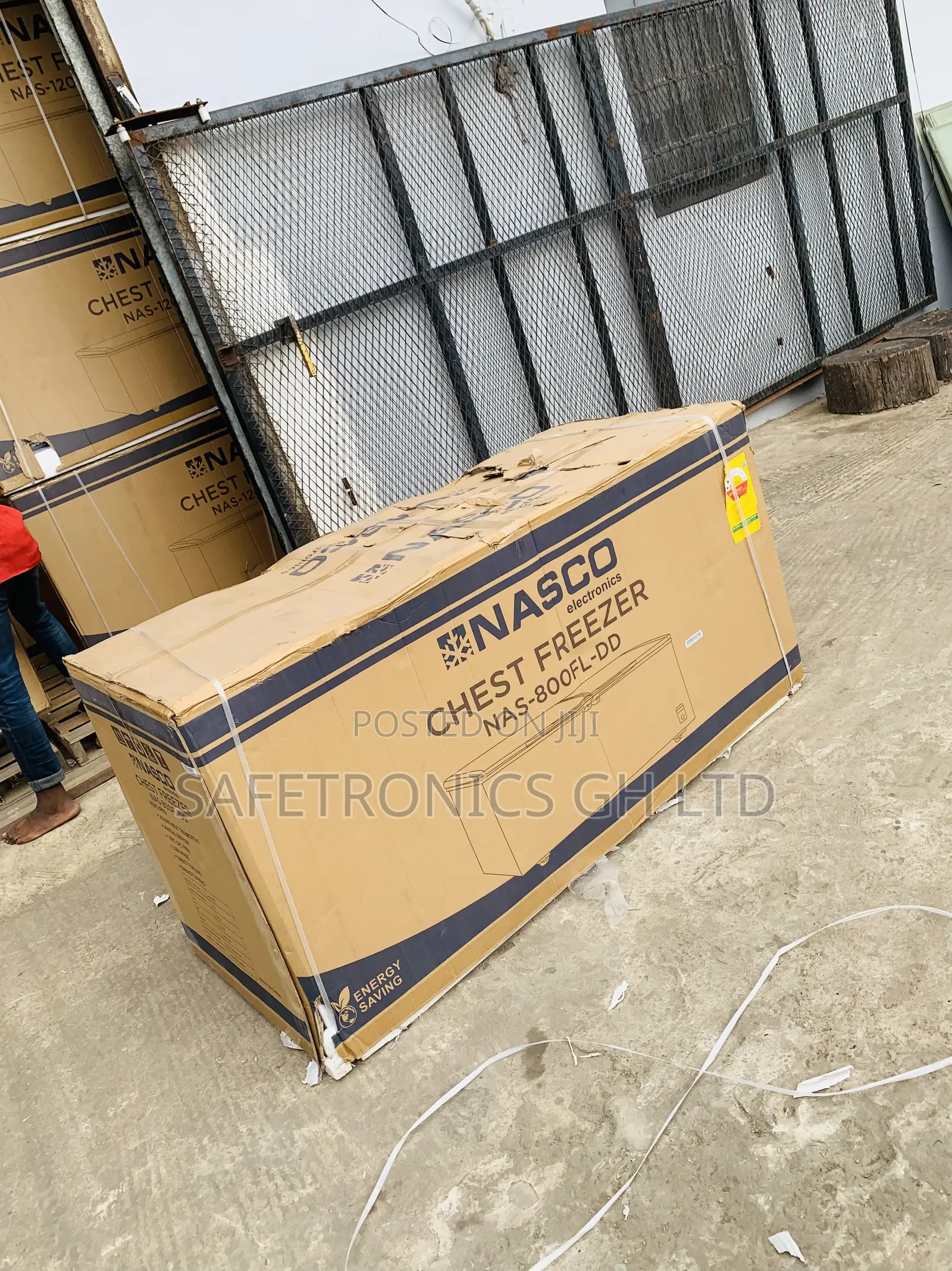 Zealous Nasco 545 LTRS Double Door Chest Freezer – Gold (NAS-800FL-DD)