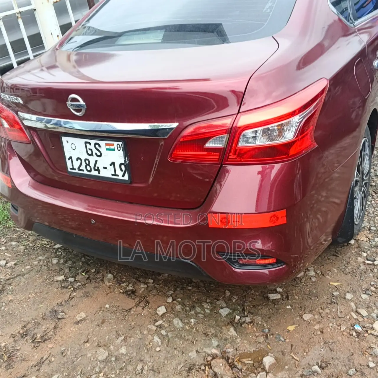 Nissan Sentra 2017 Red