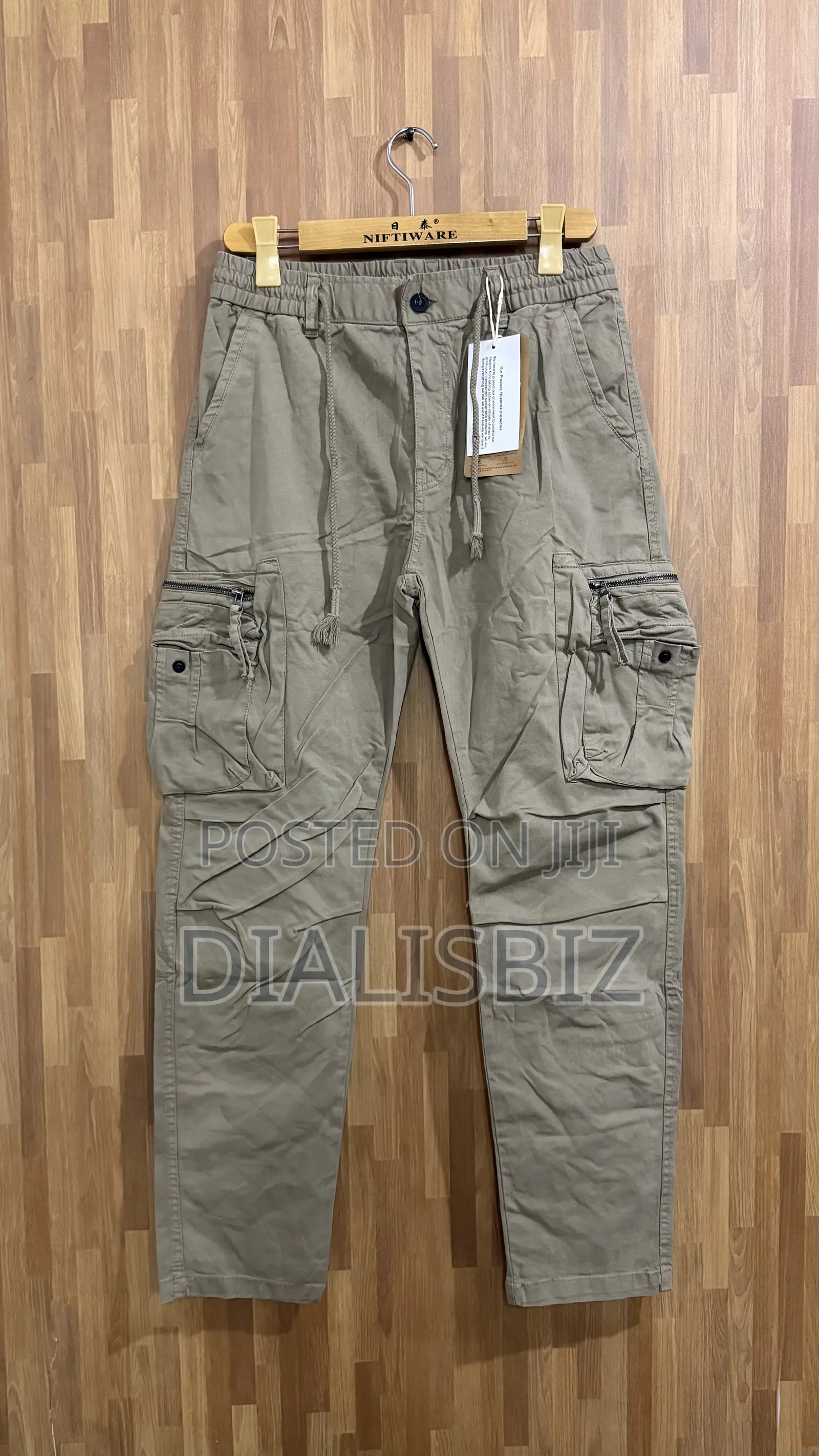 Kaki Side Pockets