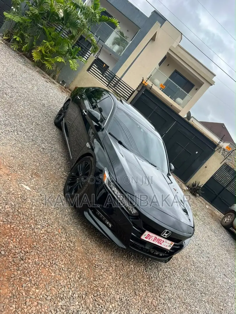 Honda Accord Sport (2.0L 4cyl Turbo 6M) 2019 Black