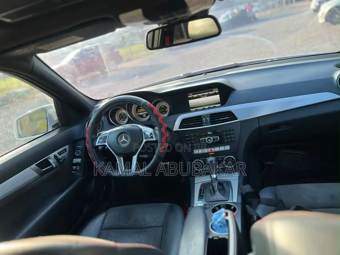Mercedes-Benz C250 2014 White