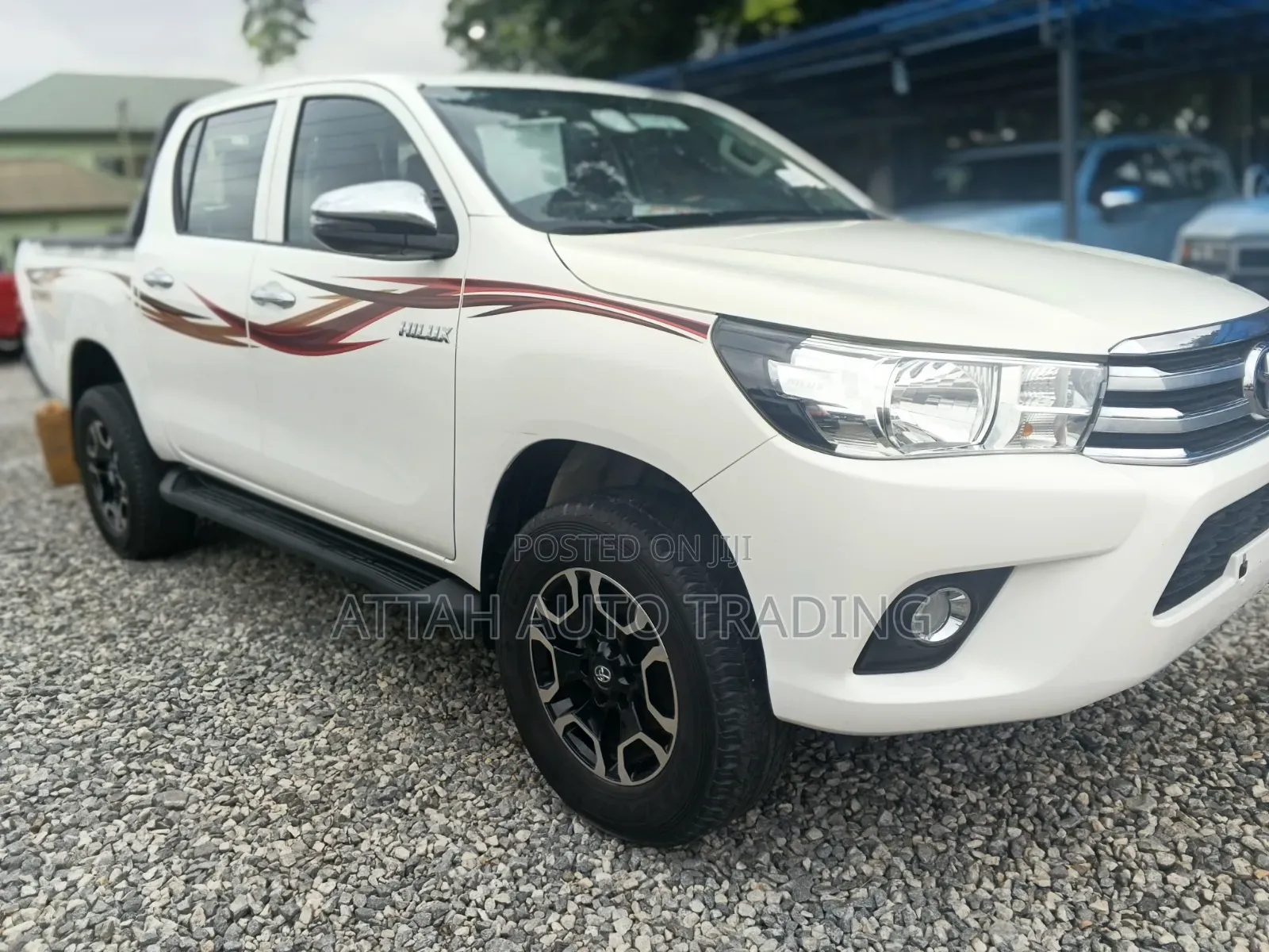 Toyota Hilux 2022 White