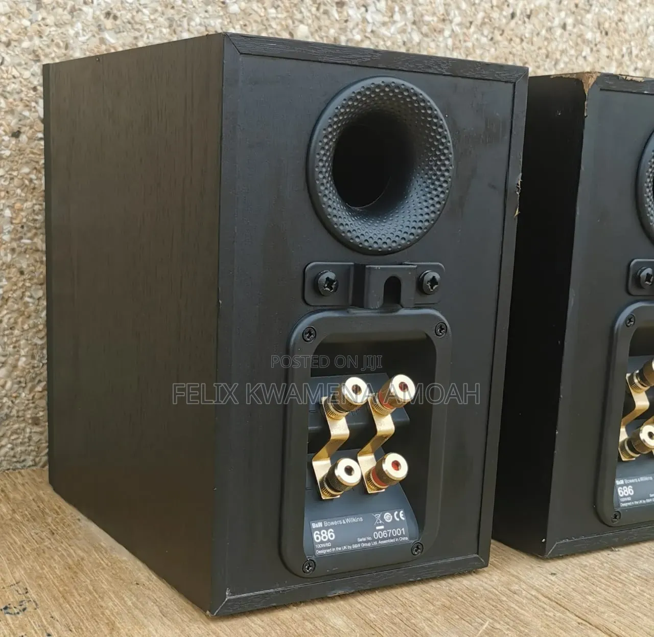 Powerful Sound Bowers Wilkins 686 Speakers