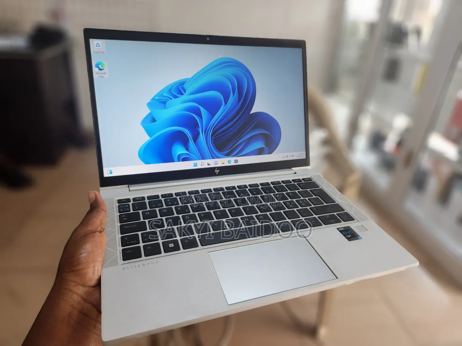 Laptop HP EliteBook 830 G8 8GB Intel Core i5 SSD 256GB