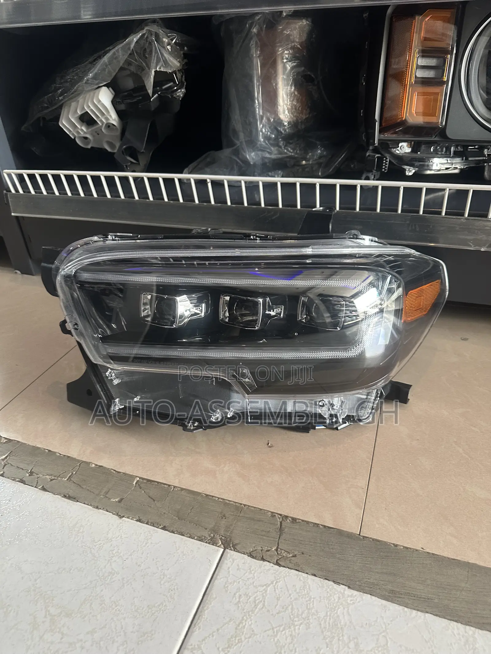 Toyota Tacoma Headlights Pair (Full Led) 2016,2017,2018,2020-2022