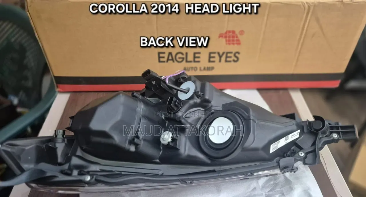Toyota Corolla 2014 Headlight