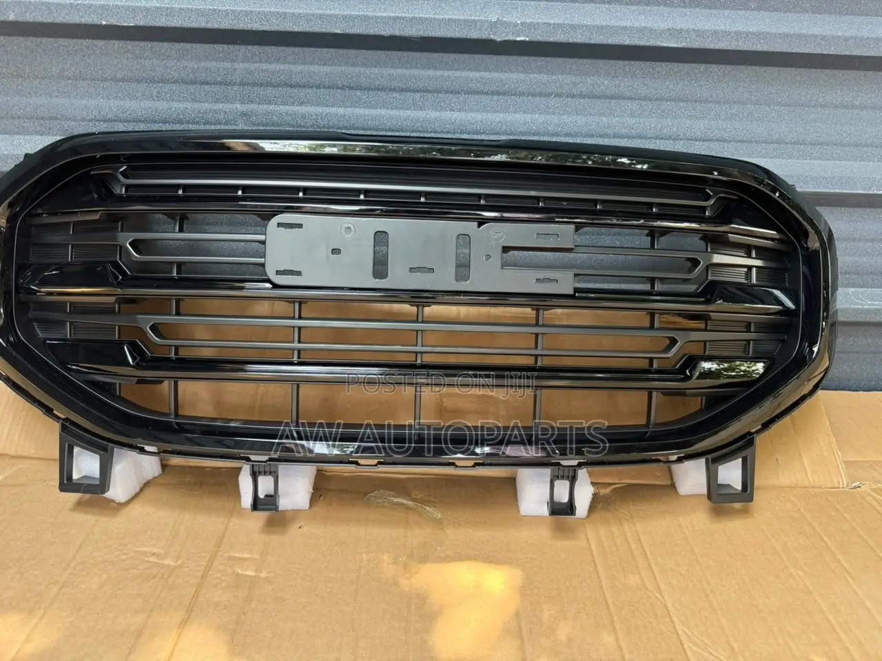 GMC 2018-2021 Grille