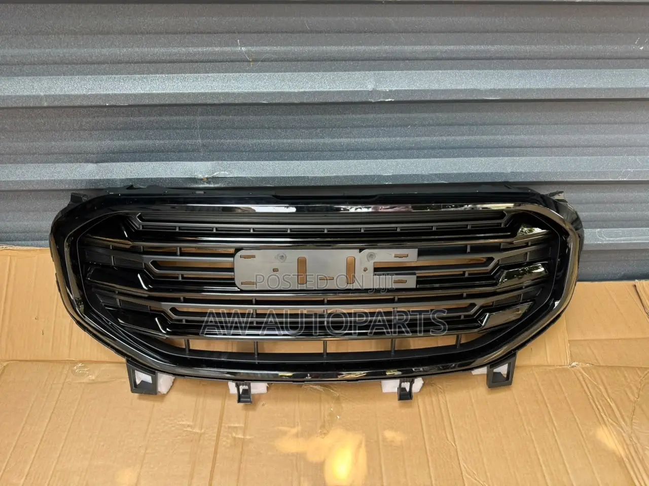 GMC 2018-2021 Grille