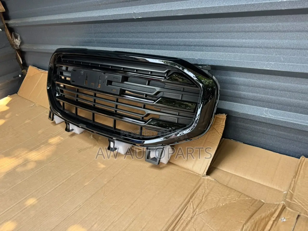 GMC 2018-2021 Grille