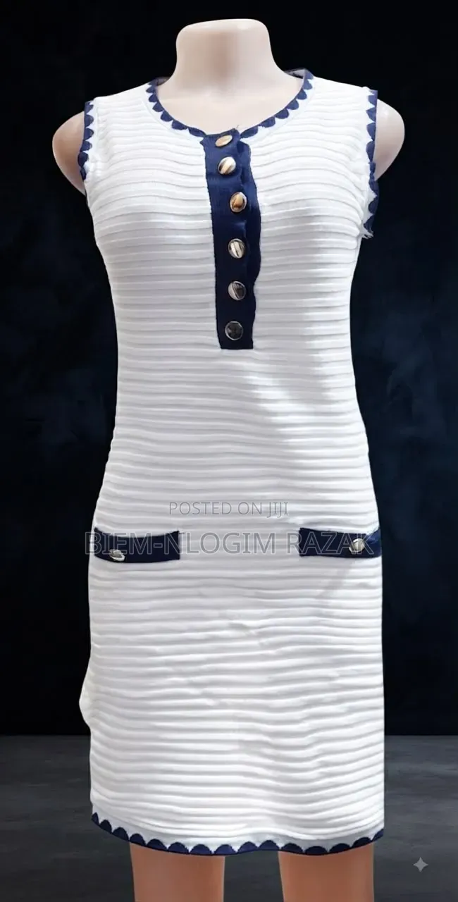 Modern Ladies Sleeveless Body Con Dress Available in Stock