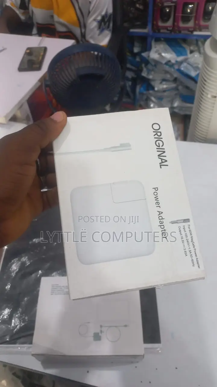 Original MacBook Pro Charger 75W