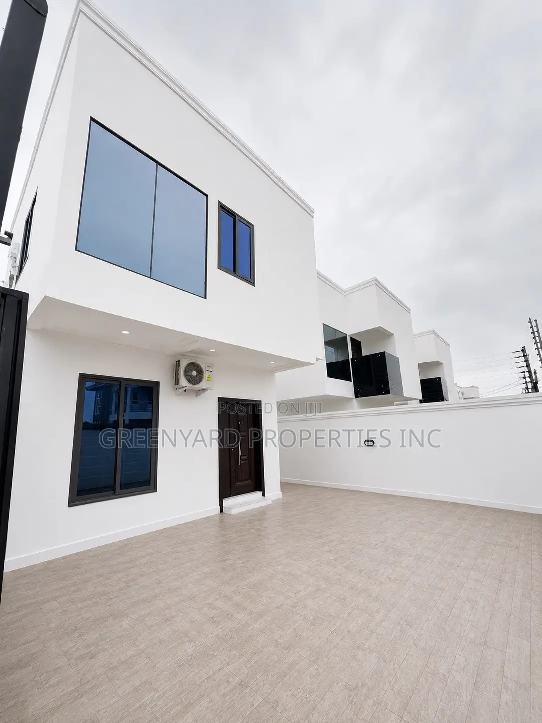 2bdrm House in Hills, East Legon for sale