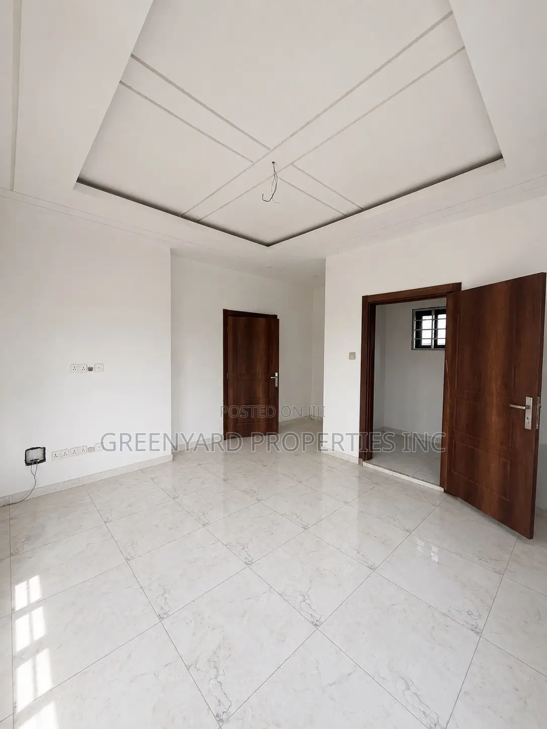 2bdrm House in Hills, East Legon for sale