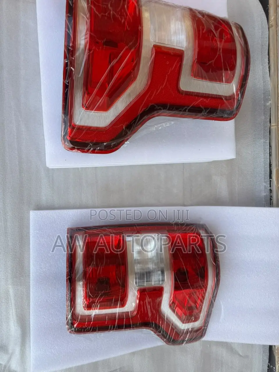 Ford F150 2018 Taillight. Pair