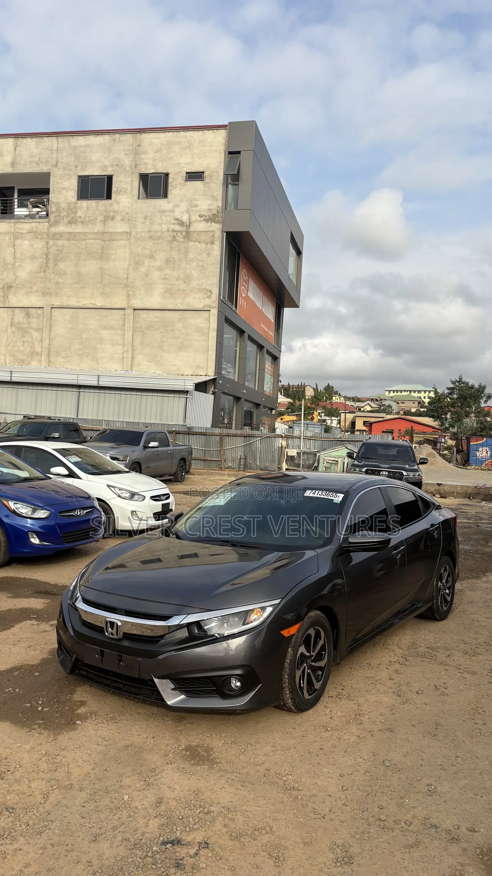 Honda Civic LX Sedan 2018 Gray