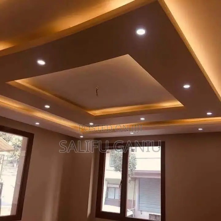 Ceiling Centre