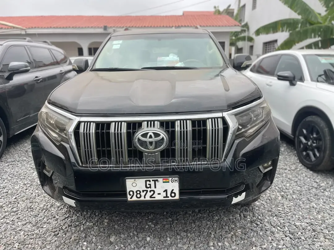 Toyota Land Cruiser 2016 Black