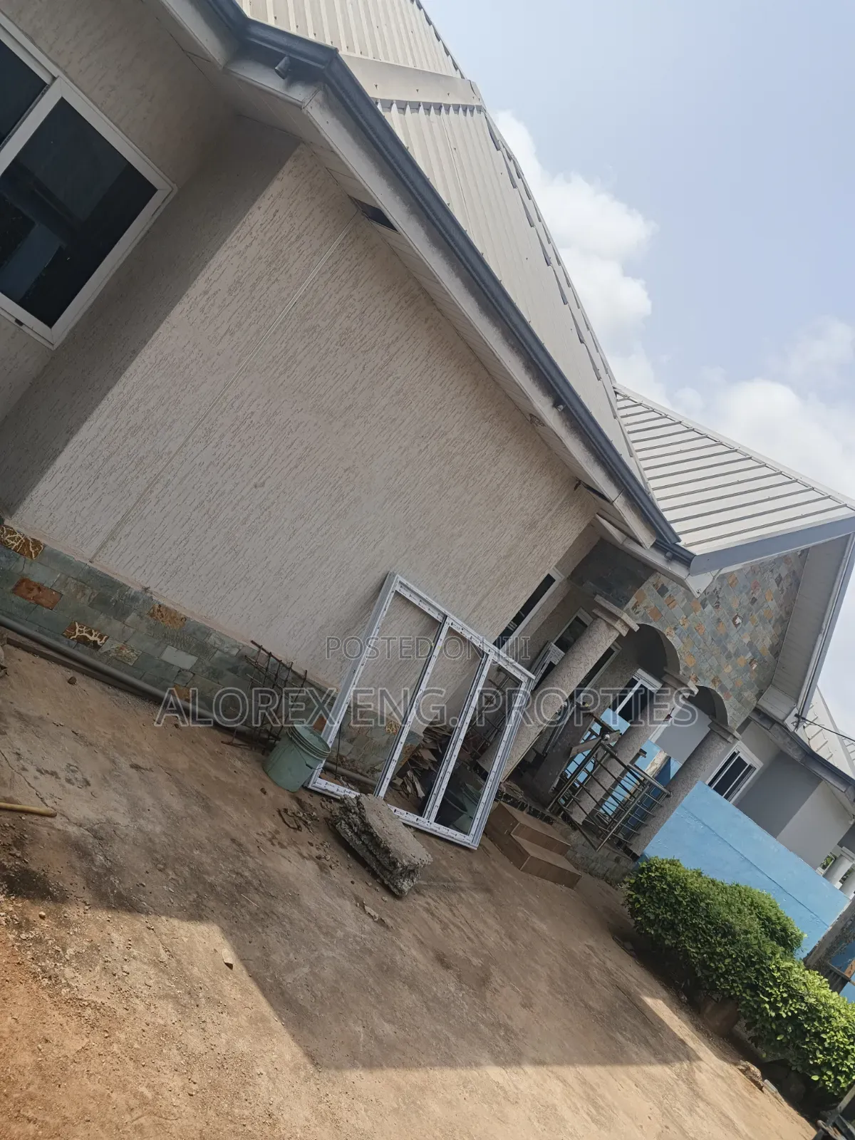 3bdrm House in Adenta, Amanfro, Frafraha for sale