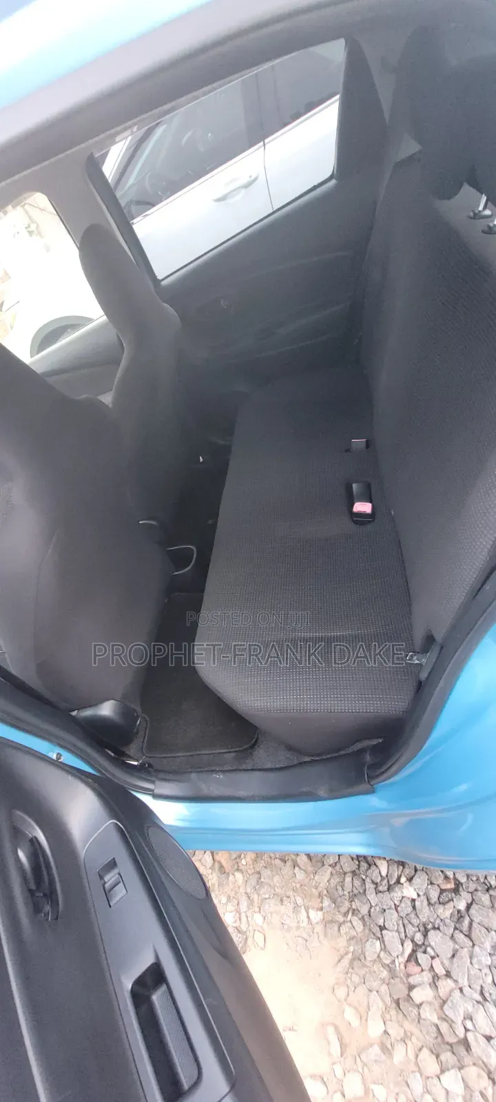Toyota Vitz 2012 Blue