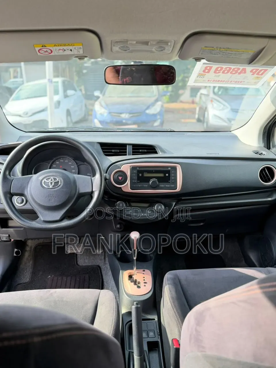 Toyota Vitz 2014 Silver
